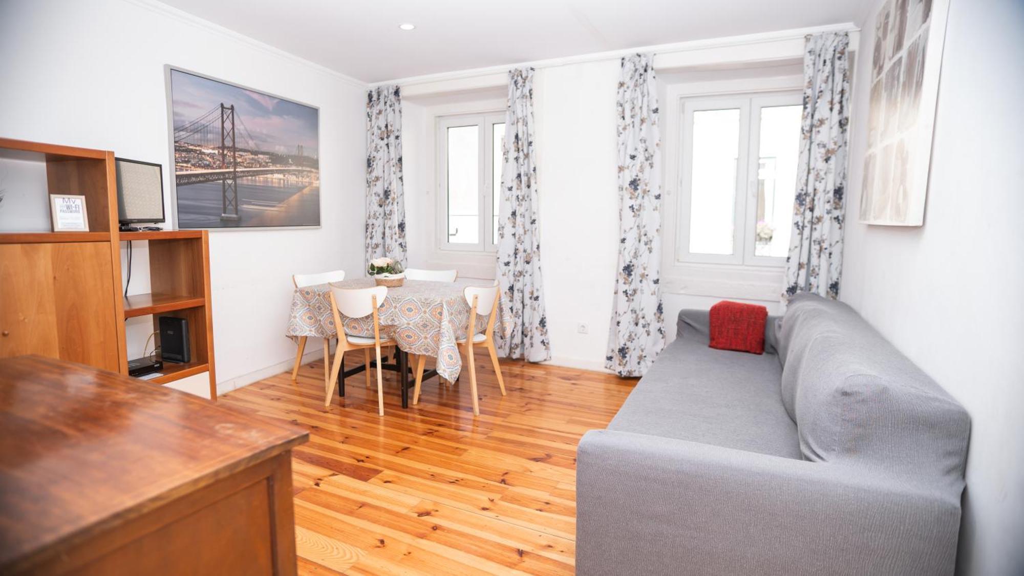 One-Bedroom Apartment